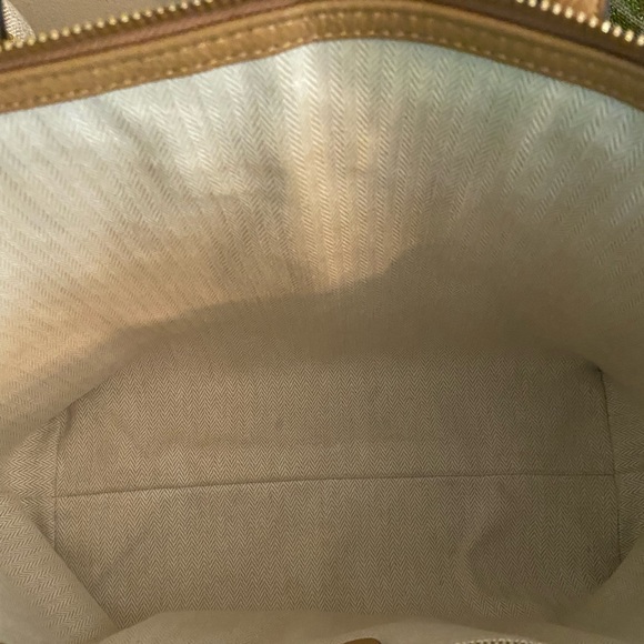 “SOLD” Tory Burch McGraw Top-Zip Satchel - Picture 13 of 13